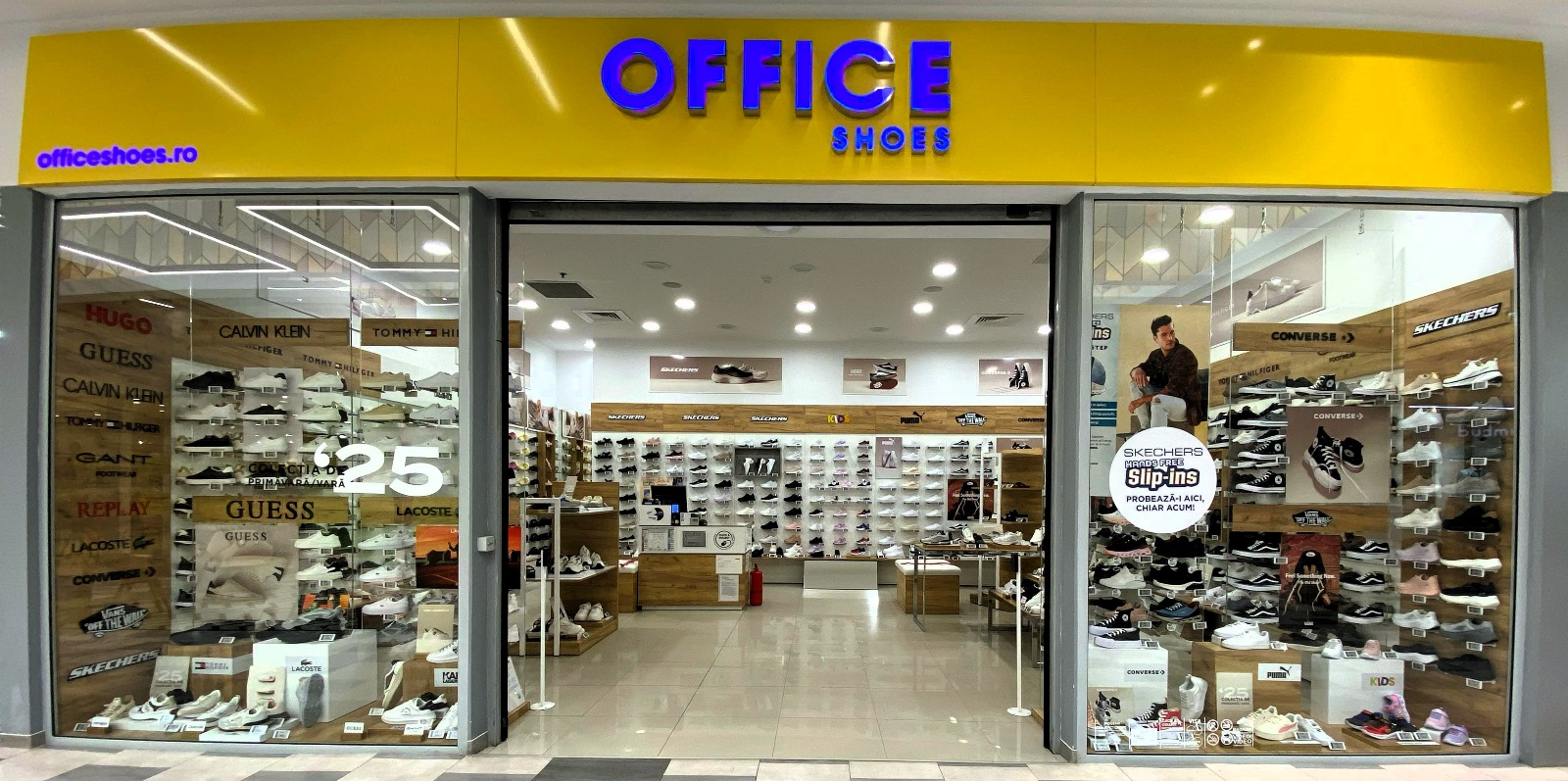 Irodai cipők 2025 lc-waikiki duna plaza